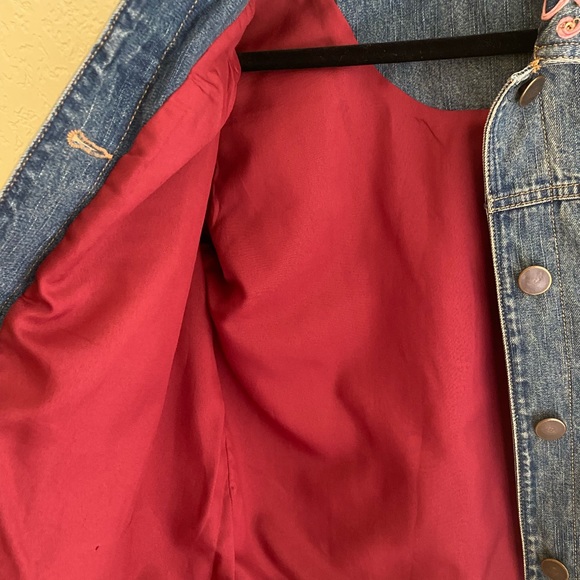 Embroidered denim jacket - Picture 3 of 5